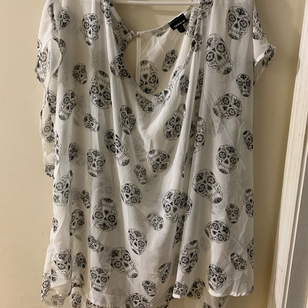 Blouse - Picture 2 of 3